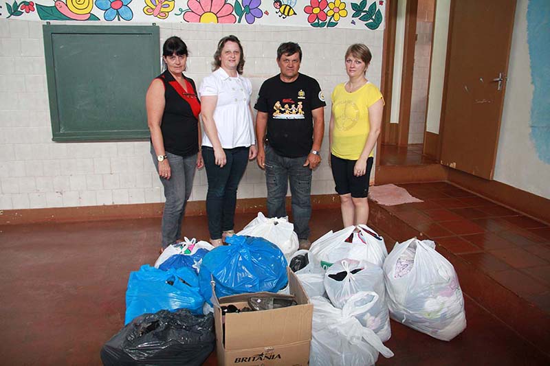 IGREJA REALIZA DOAÇÃO AO CRAS